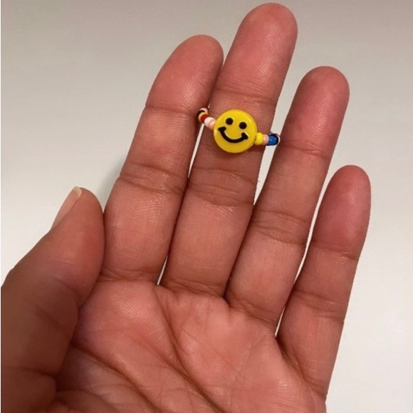 Y2K Inspired Smiley Face Glass Seed Bead Stretch Bracelet & Ring Set - Picture 7 of 9